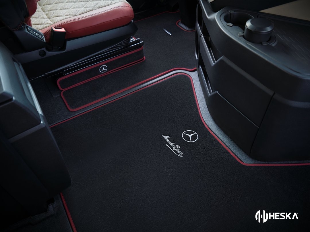 Tarih yazan köklü bir mirasın, geleceğin teknolojisiyle kusursuz buluşması: Mercedes-Benz Actros L '130 Years Trucks Edition'! 🚛👑

Kamyon üretimindeki 130 yıllık eşsiz geçmişin, mühendislik dehasının ve yenilikçi vizyonun en özel yansıması. 🌟

Yollarda iz bırakan bu özel seriyle geleceğe güvenle ve gururla adım atın. 🎯🚀

#Heska #MercedesBenz #ActrosL #130YearsTrucksEdition #ÖzelSeri — görsel 13
